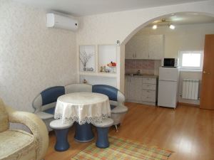 Фотография 4 из 21 - Сдаю посуточно уютную трехкомнатную квартиру в р-не Зимнего театра г. Сочи